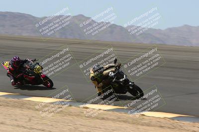 media/Apr-10-2022-SoCal Trackdays (Sun) [[f104b12566]]/Bowl (11am)/